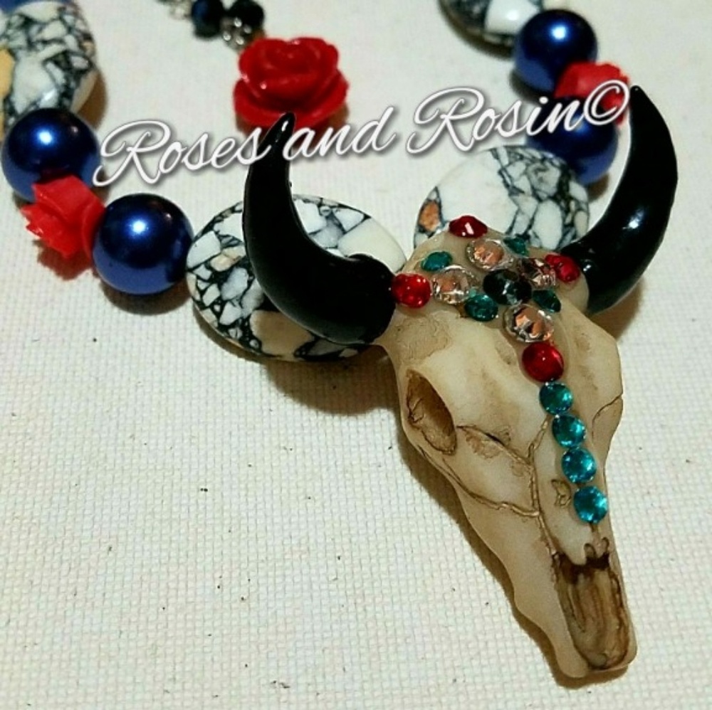 Cowskull necklace